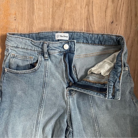 The Drop Women’s Friday Relaxed Fit Jeans | Light Wash | Size 28 - Picture 5 of 5